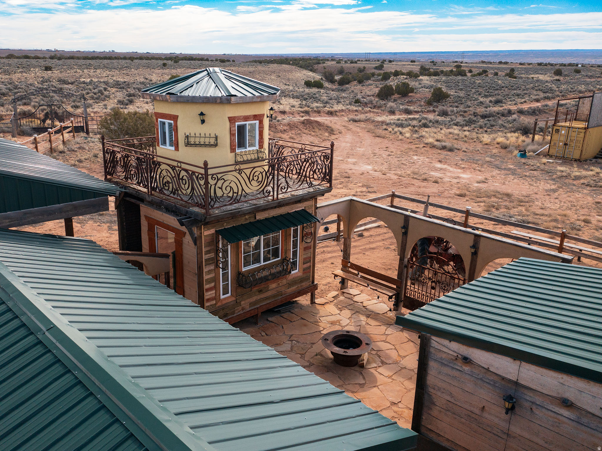 main property photo 16