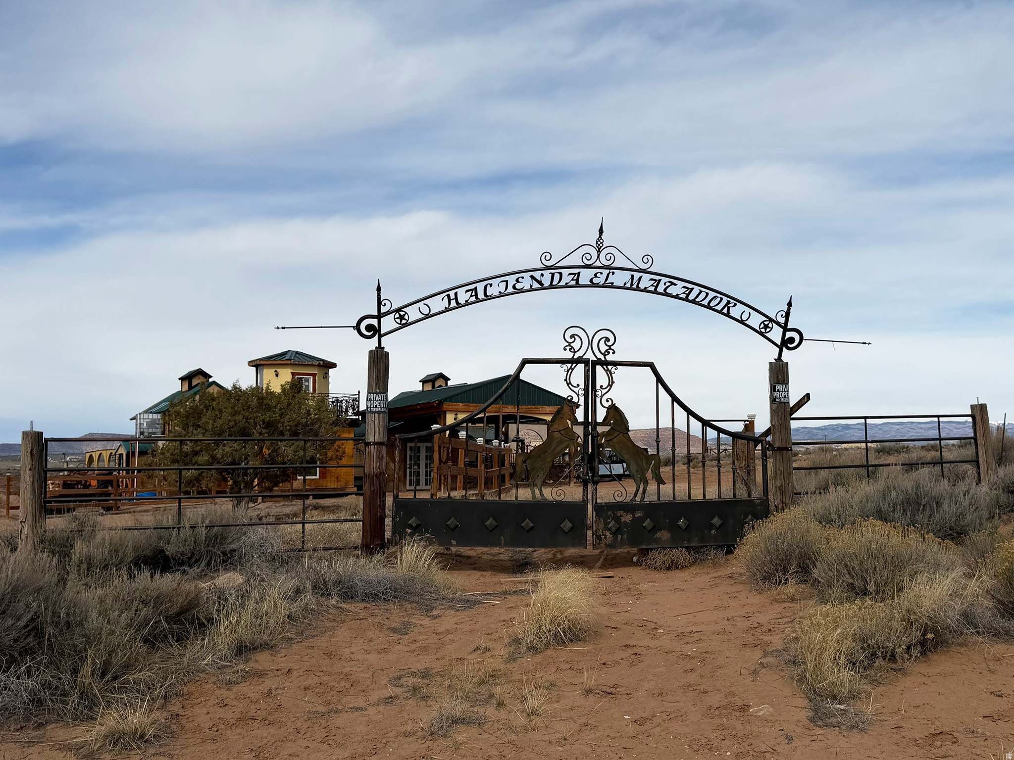 main property photo 23