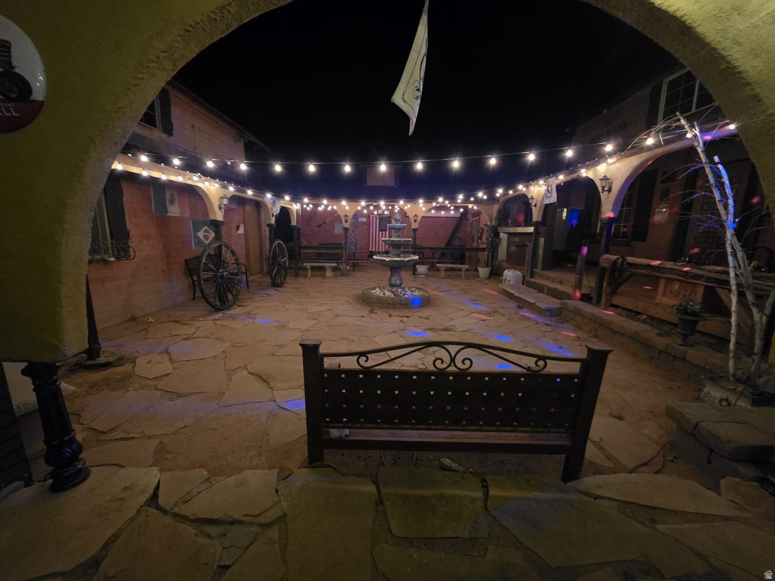 main property photo 6