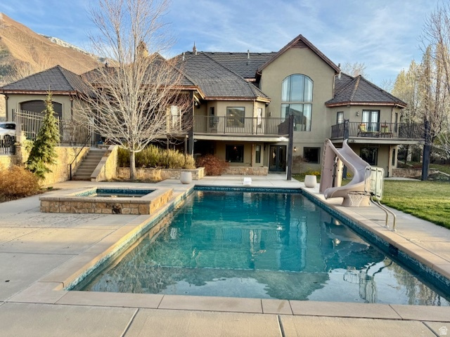 main property photo 45