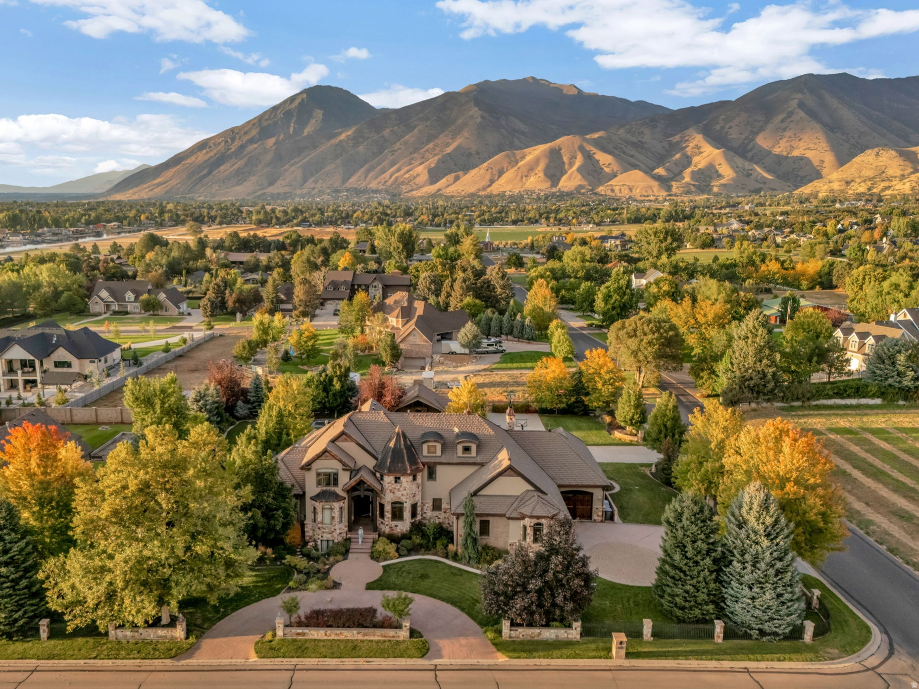 main property photo 50