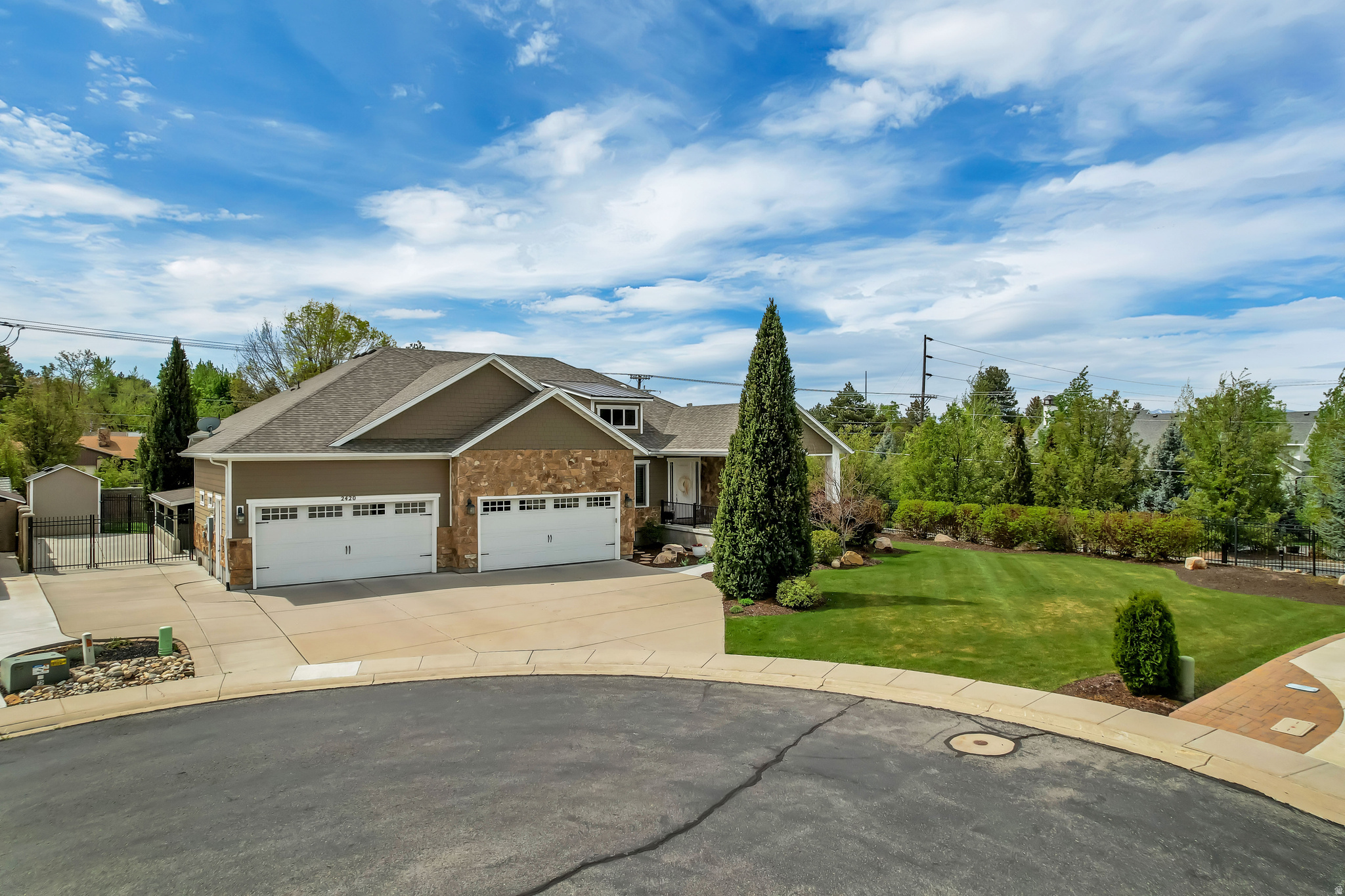 main property photo 43
