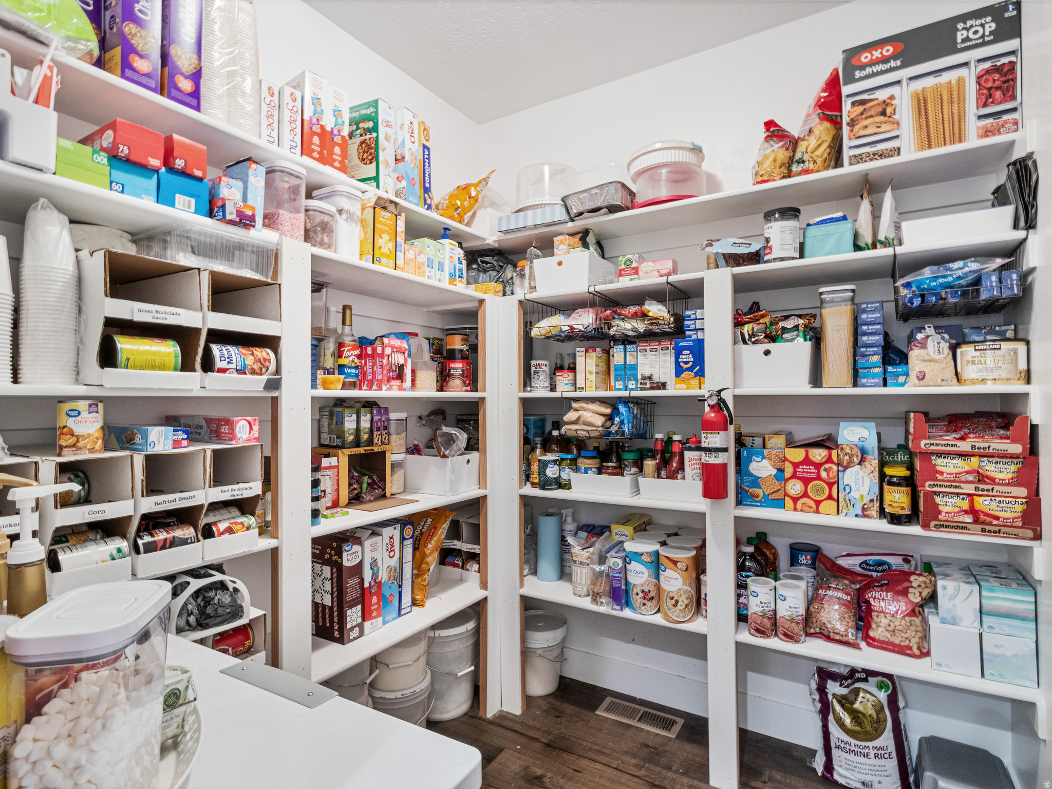 main property photo 13