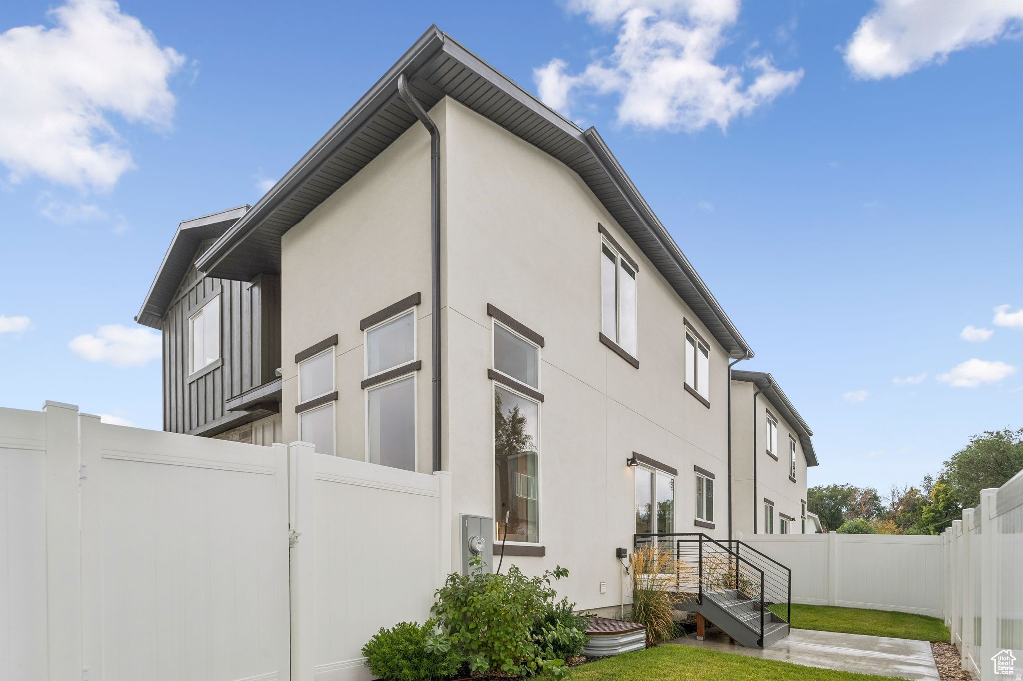 main property photo 53