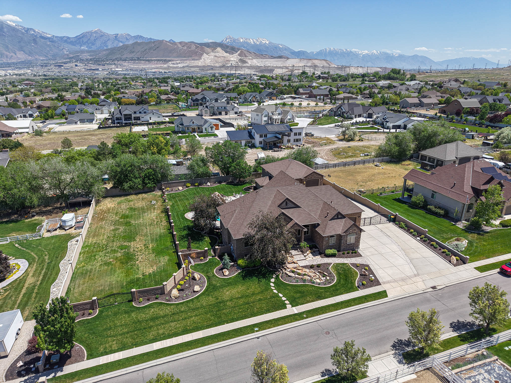 main property photo 21