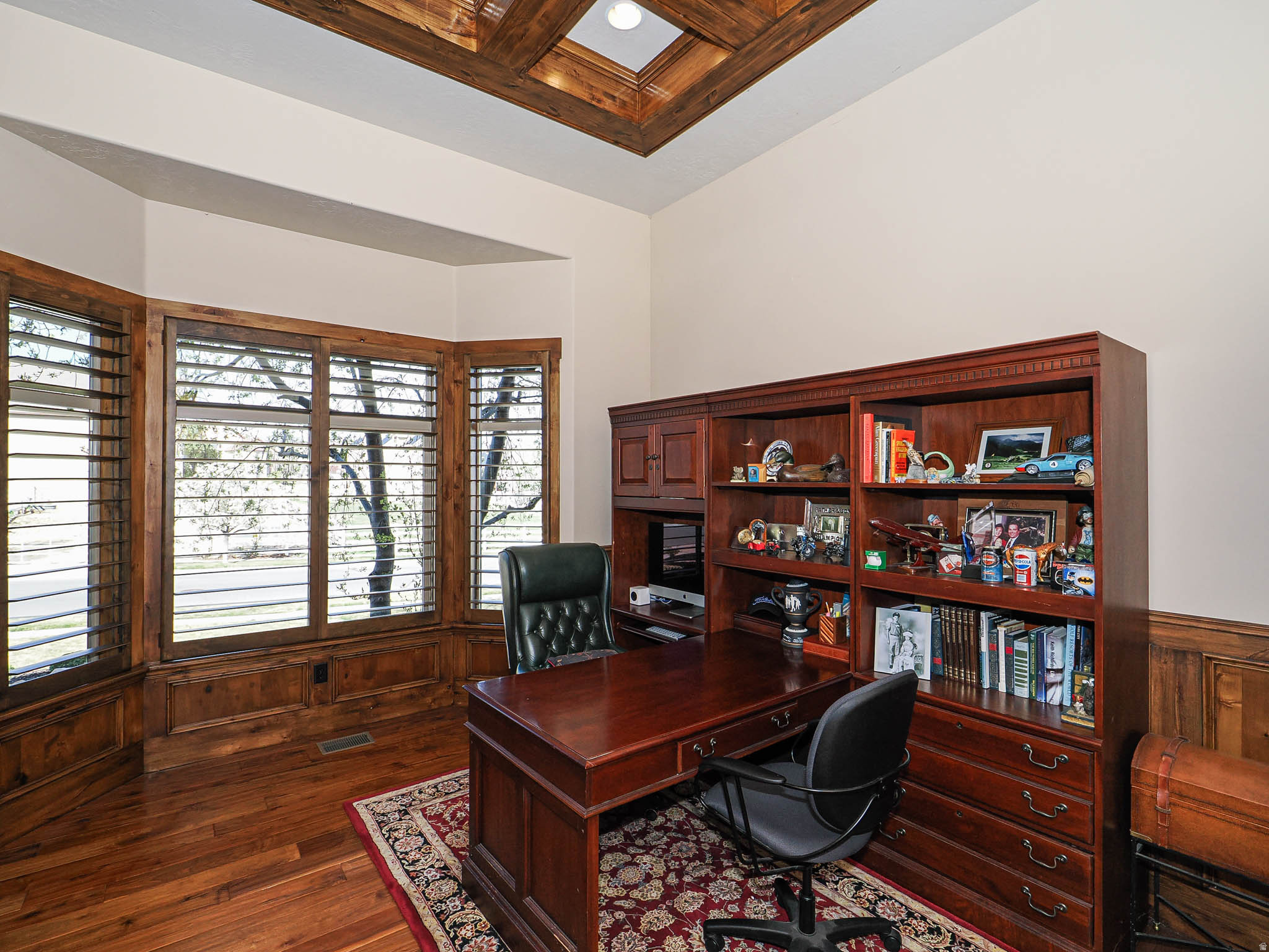 main property photo 43