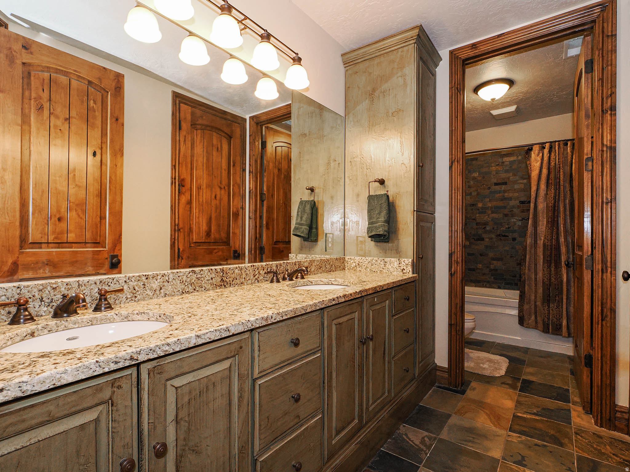 main property photo 65
