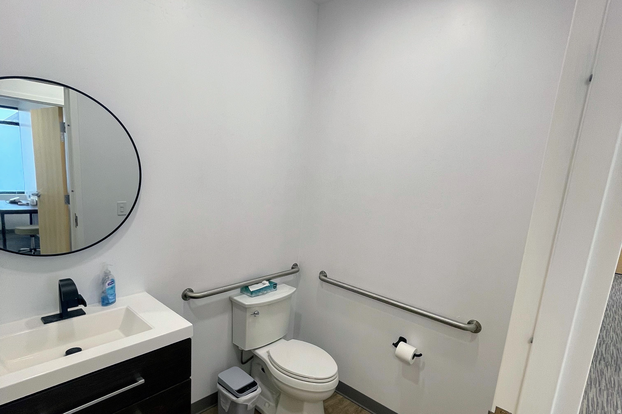 main property photo 36