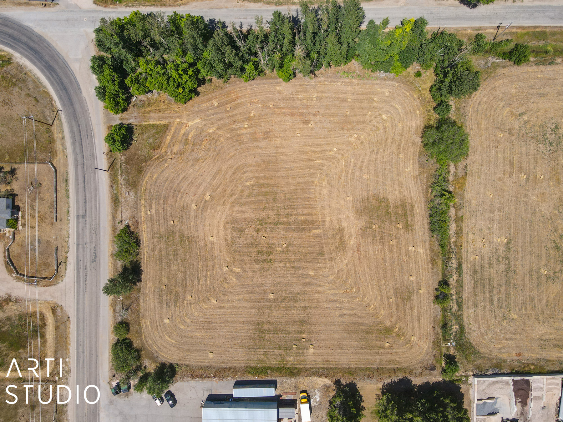 main property photo 19