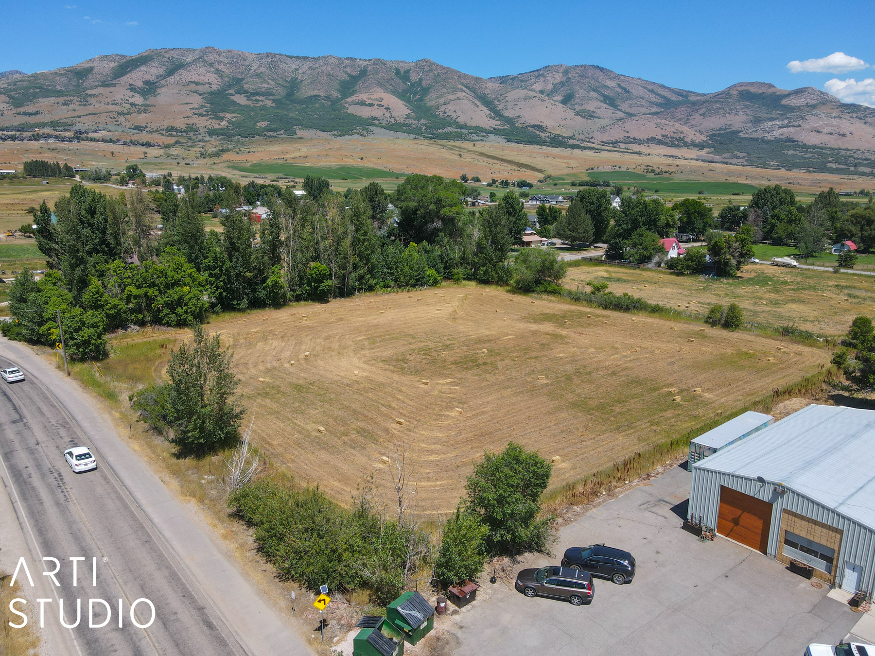 main property photo 5