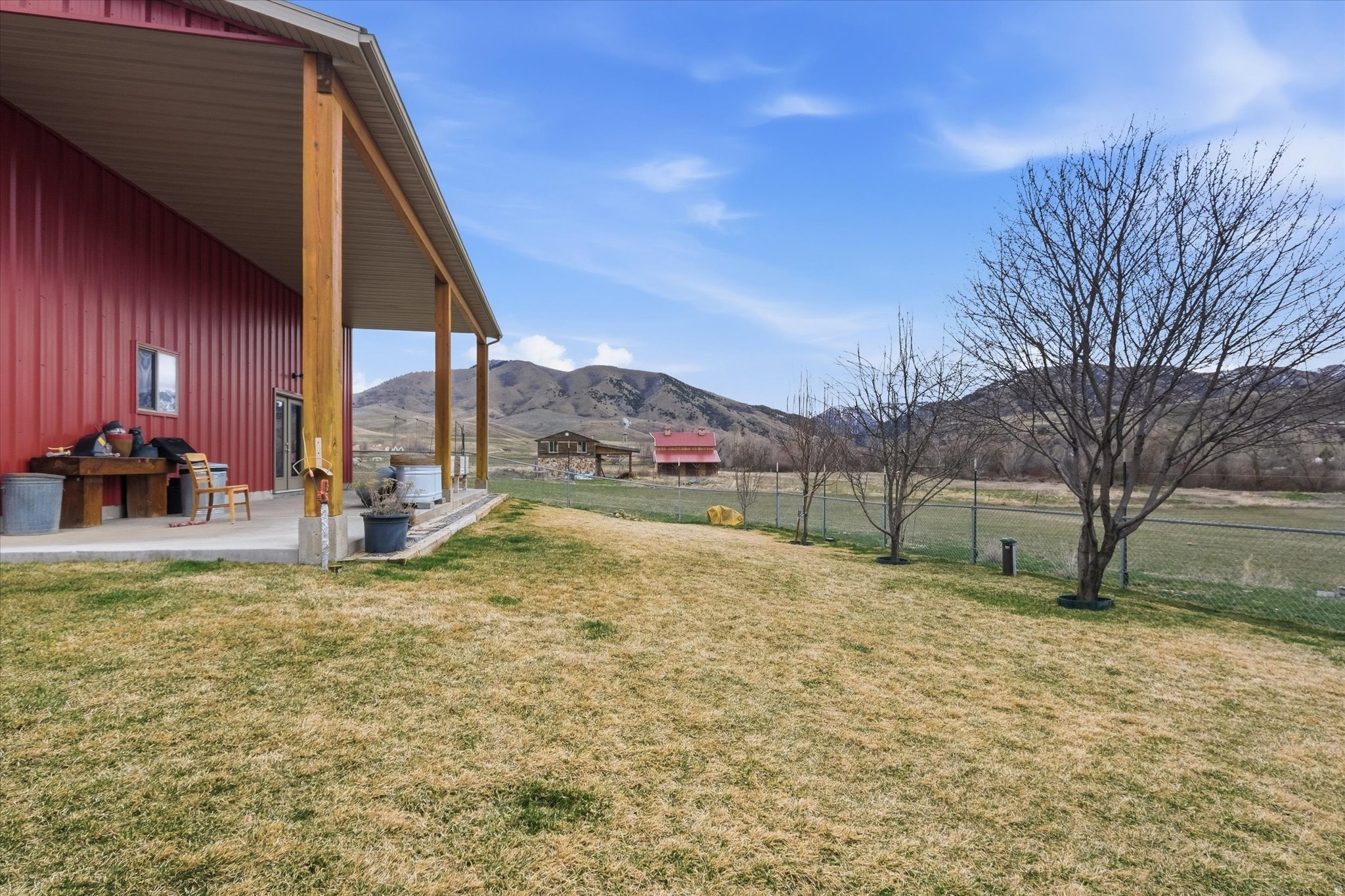 main property photo 51