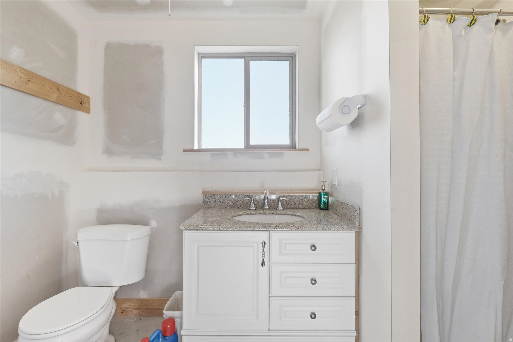 main property photo 70