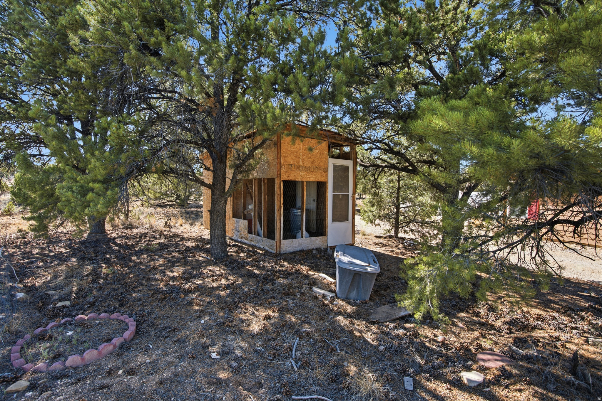 main property photo 21