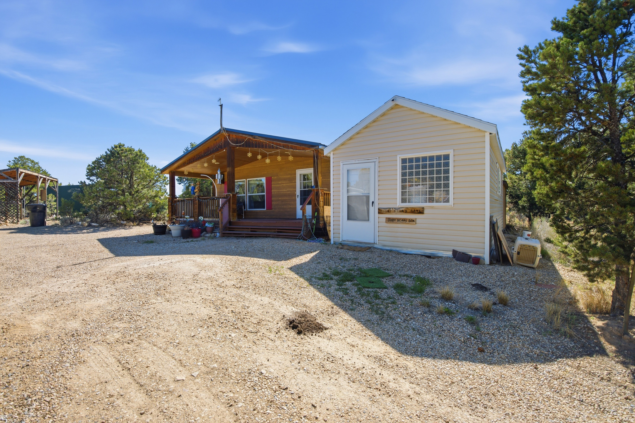 main property photo 4