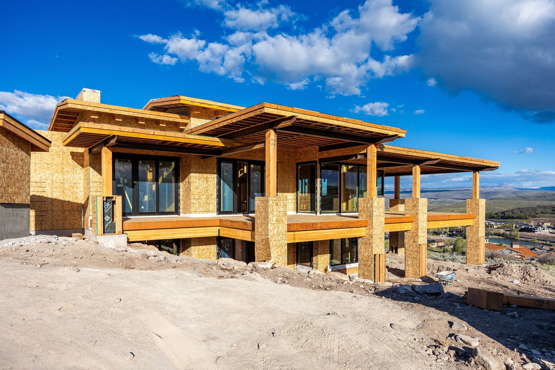 main property photo 30