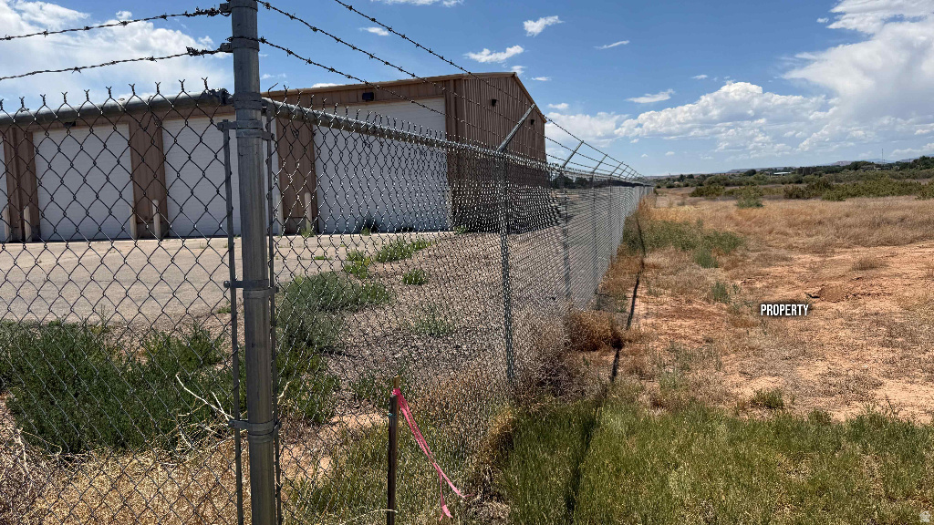 main property photo 14