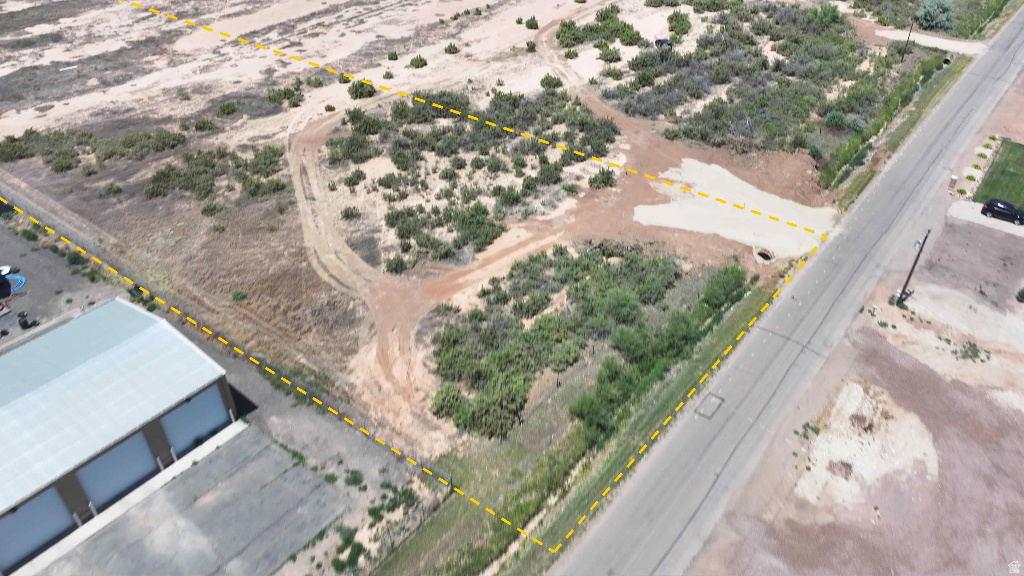 main property photo 8