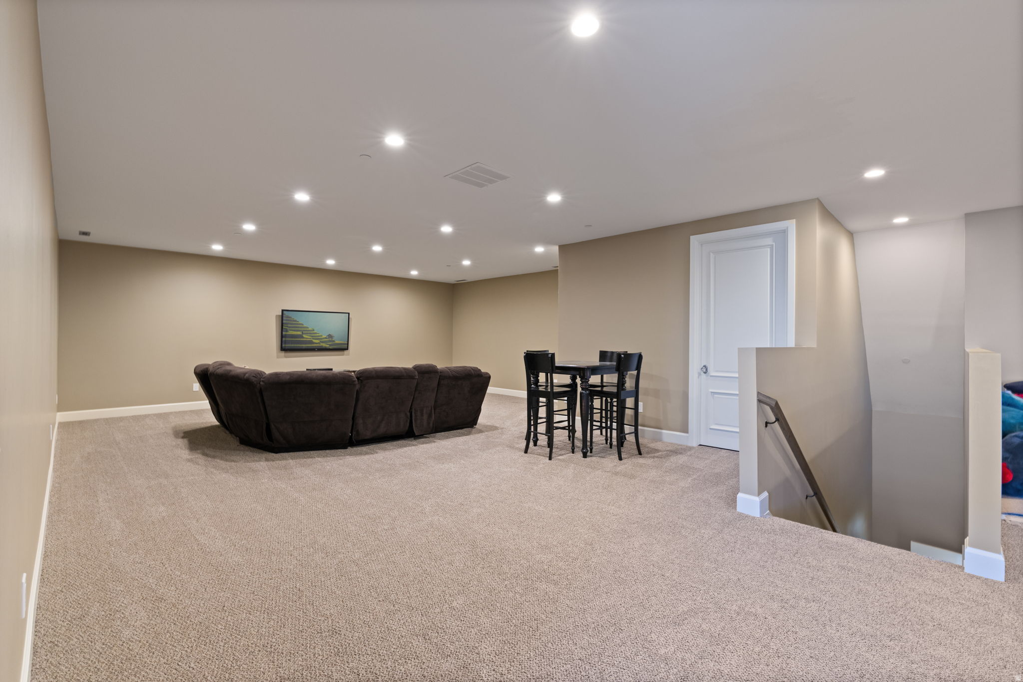 main property photo 108