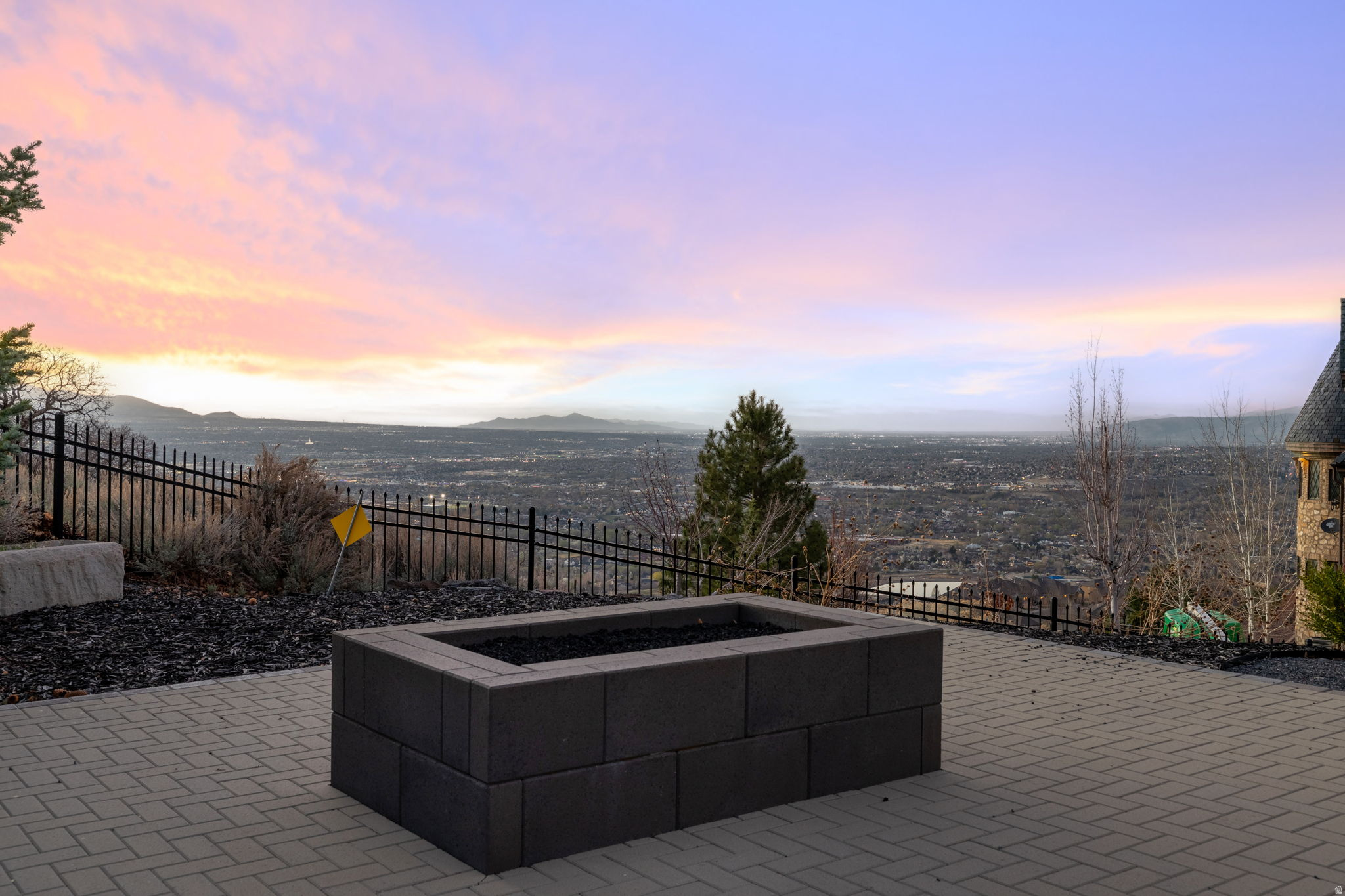 main property photo 118