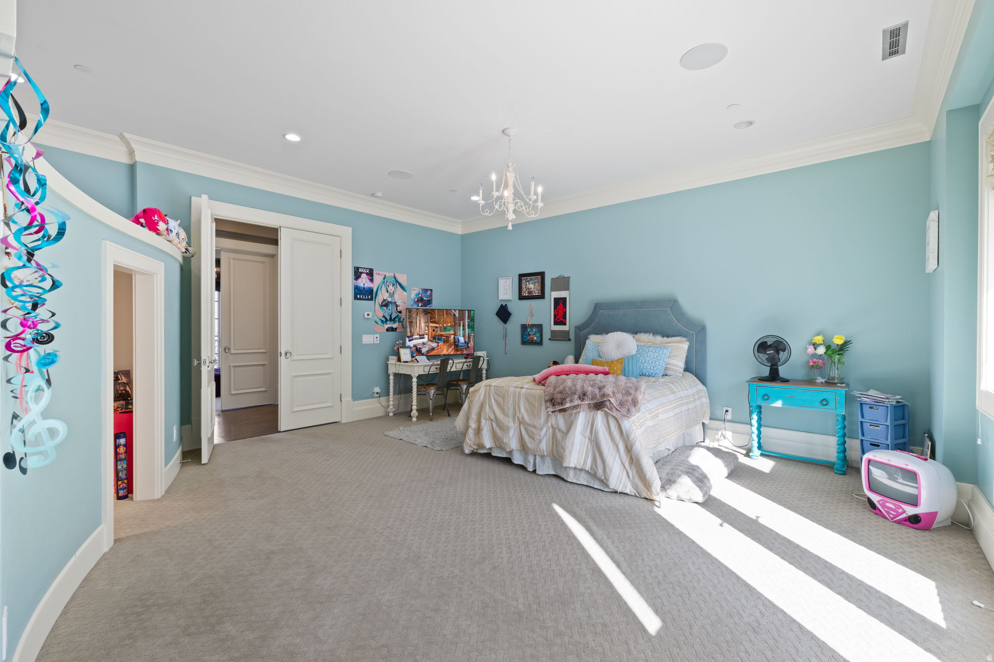 main property photo 79