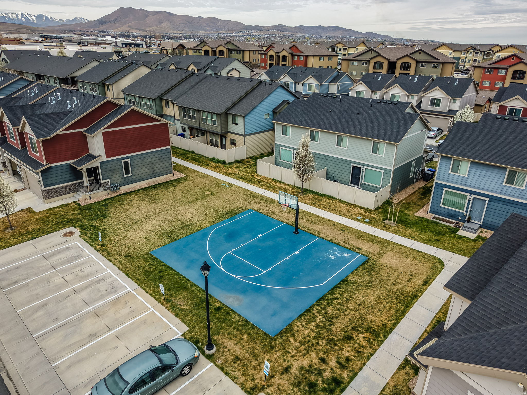 main property photo 30
