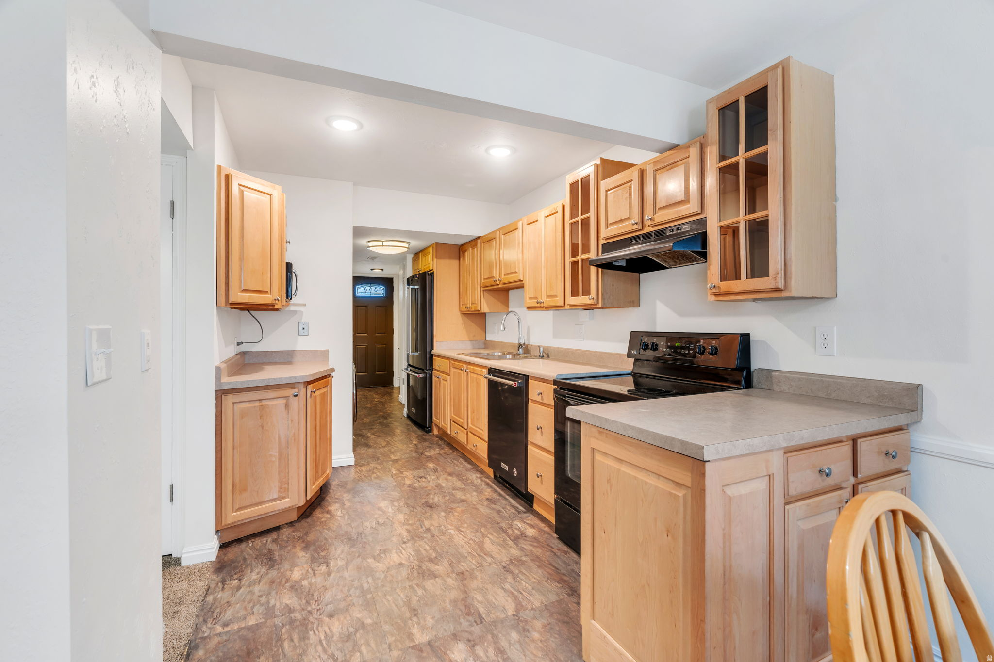 main property photo 4