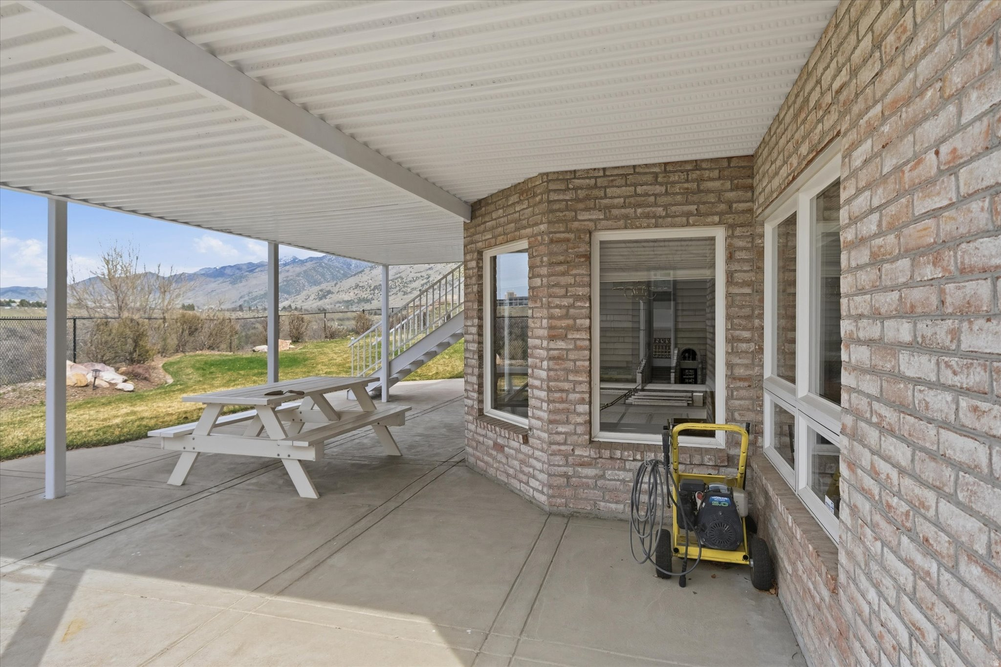 main property photo 74