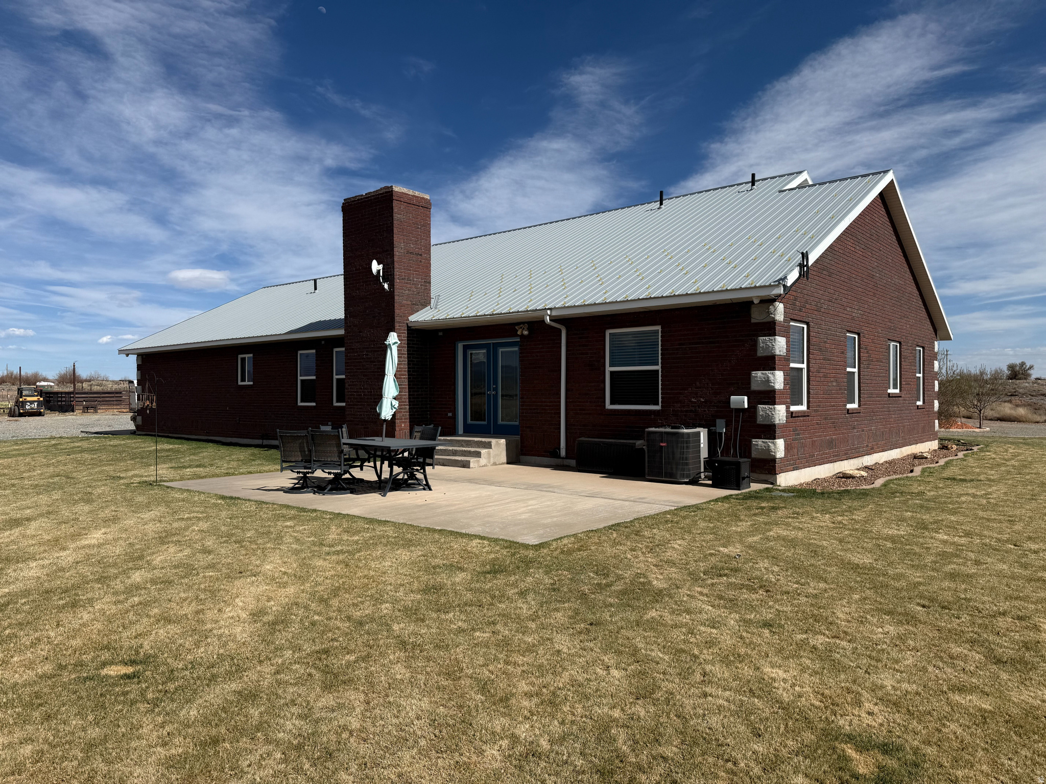 main property photo 44