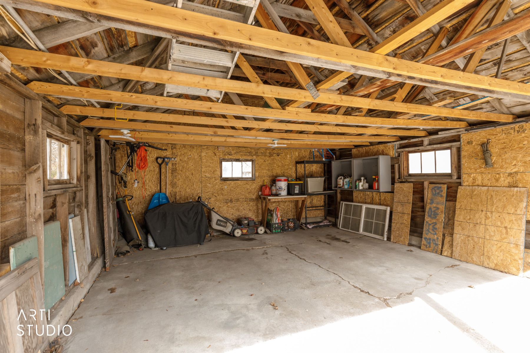 main property photo 24