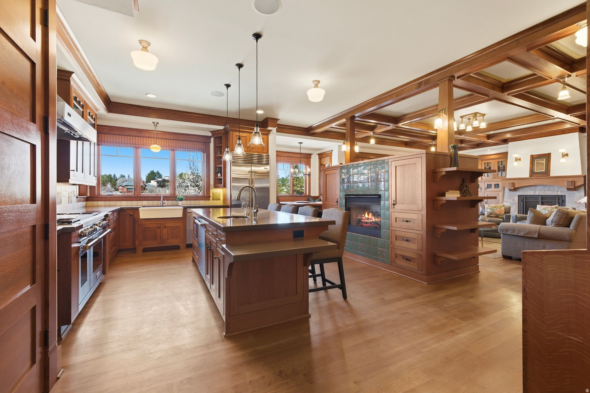 main property photo 17