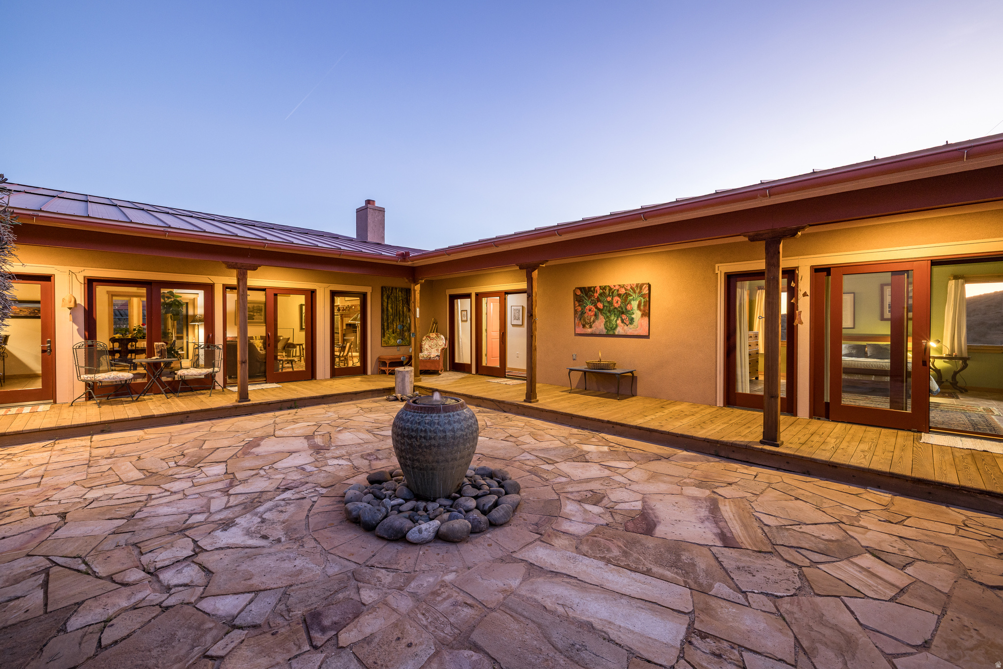 main property photo 50