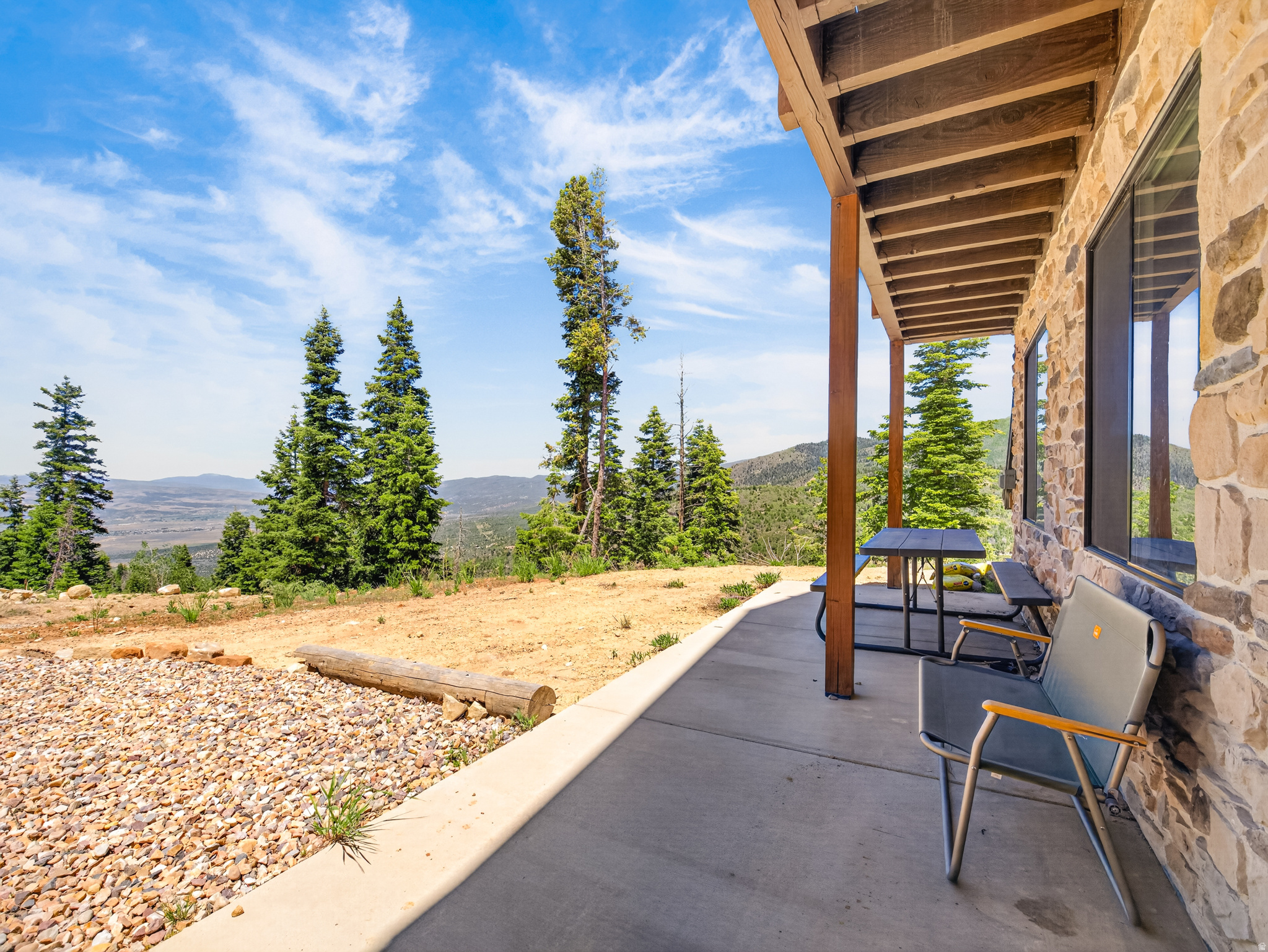 main property photo 76
