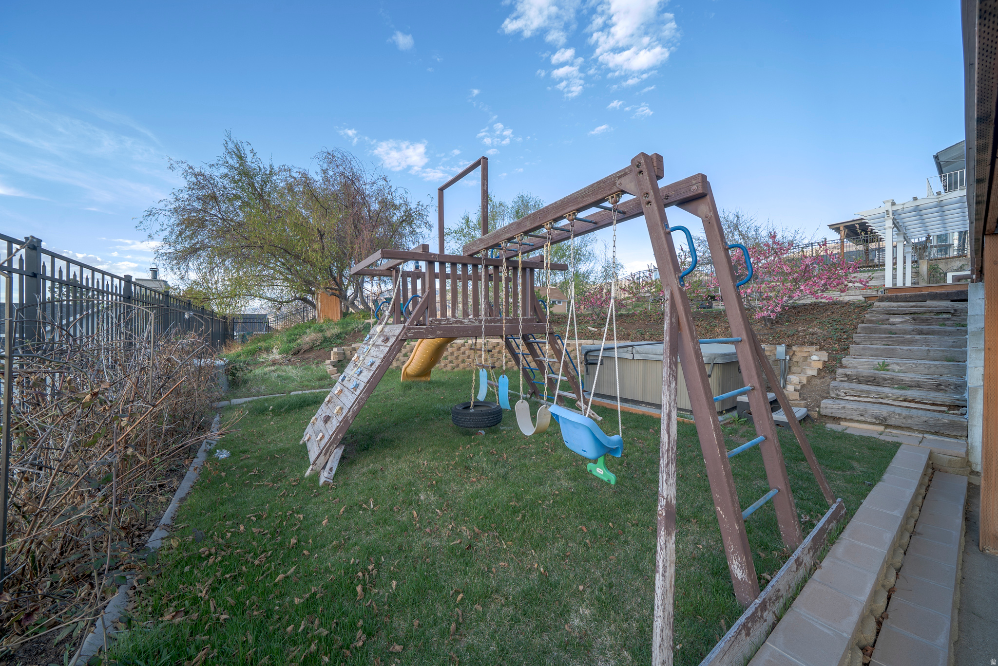 main property photo 48