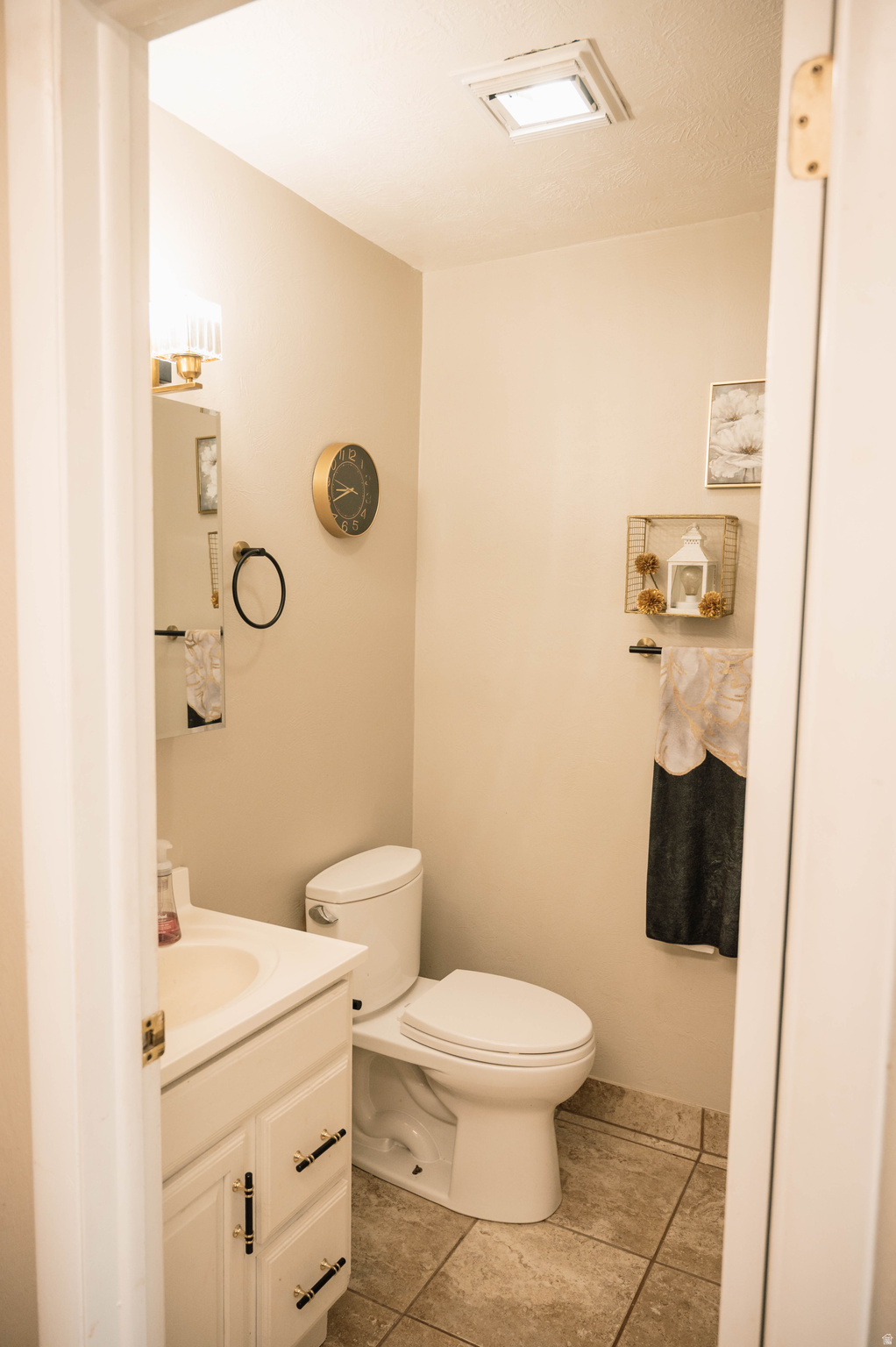main property photo 63