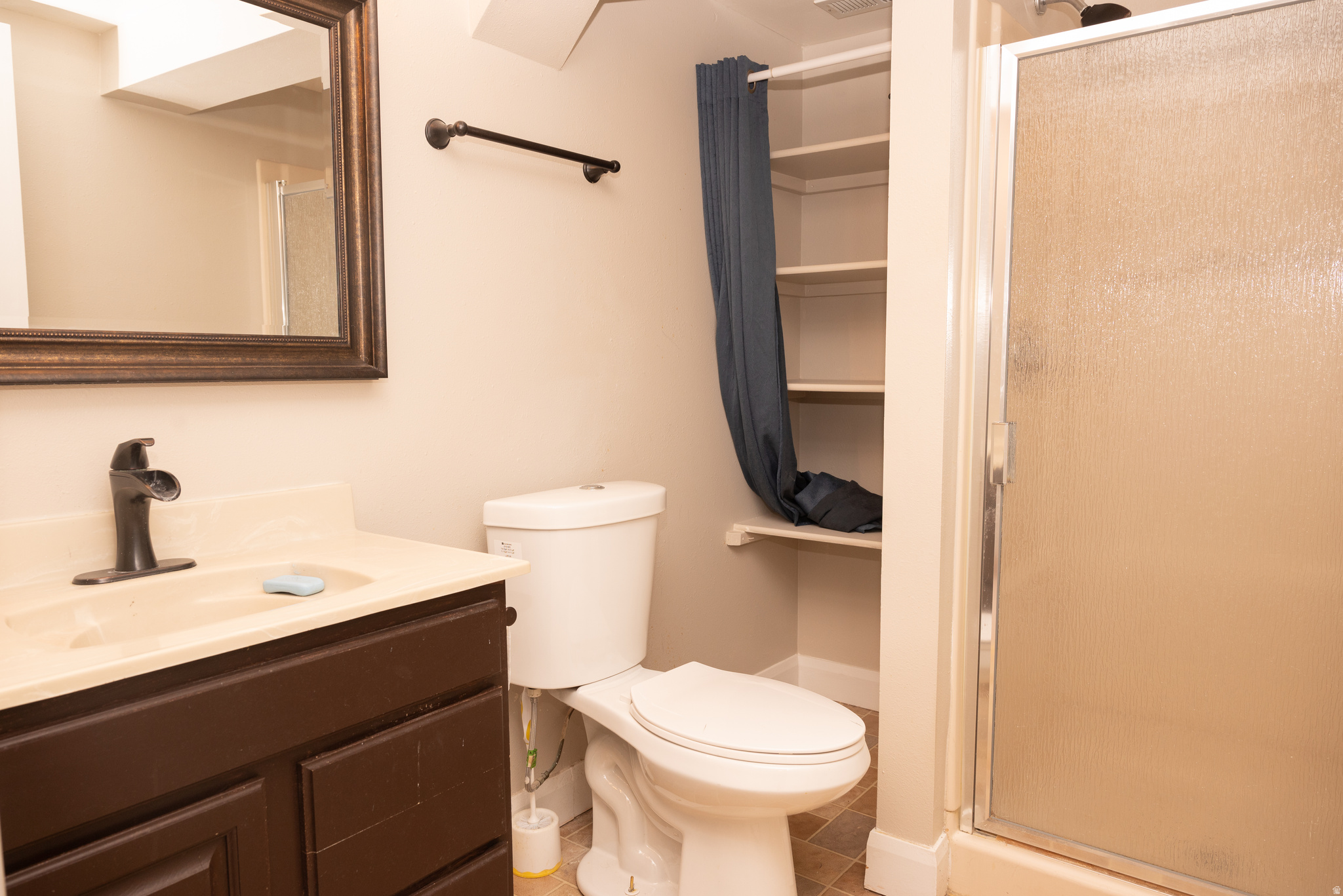 main property photo 75