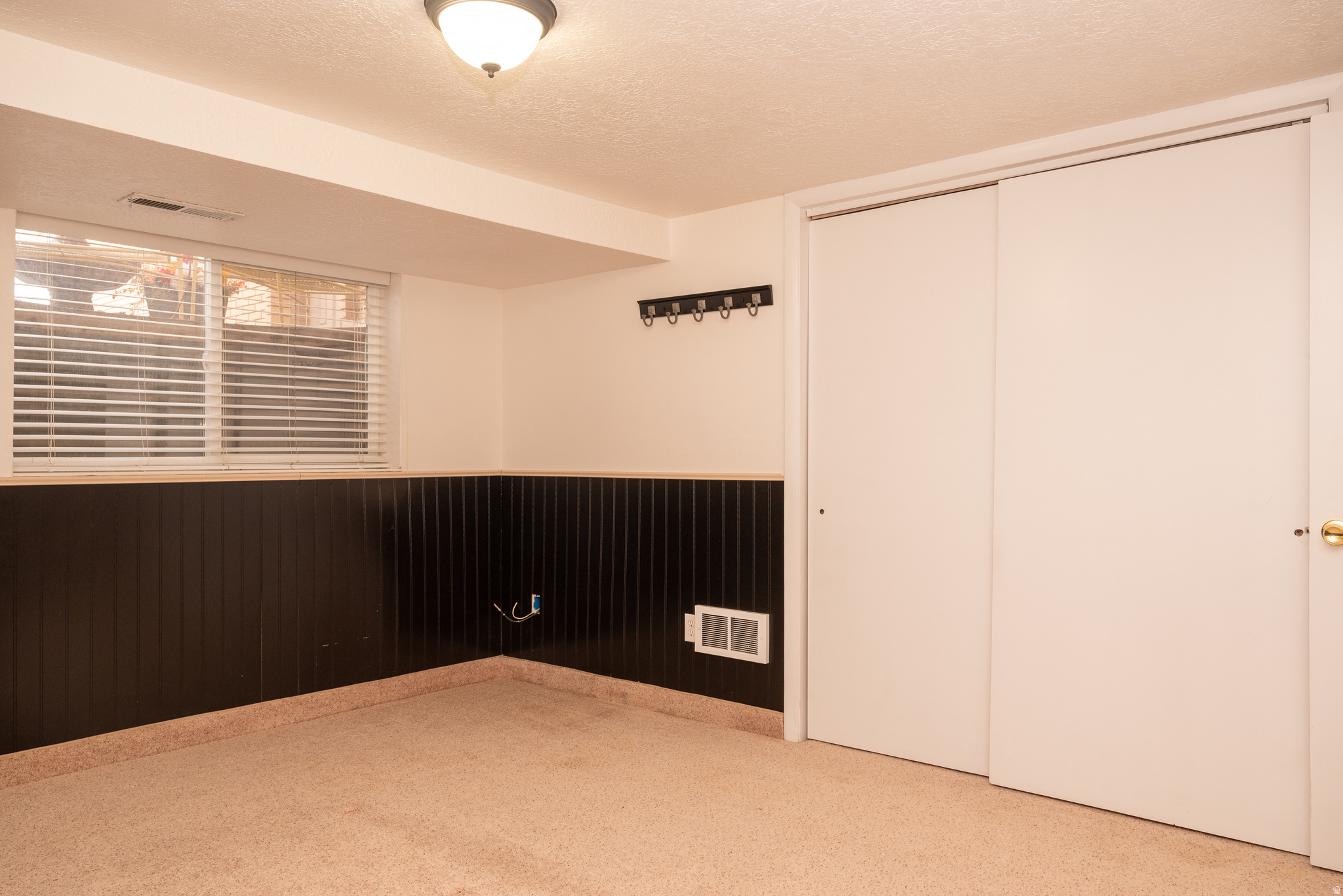 main property photo 77