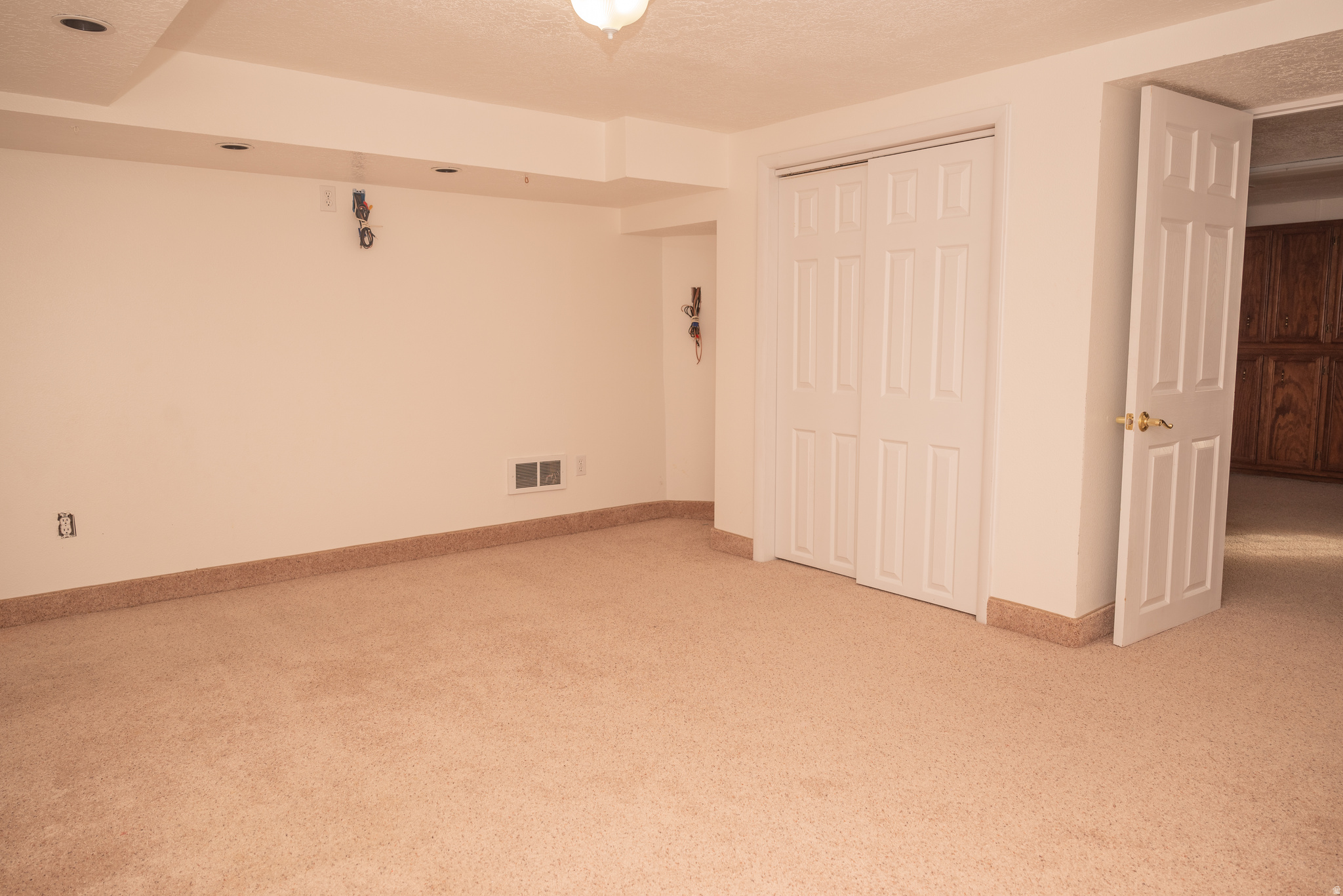 main property photo 79