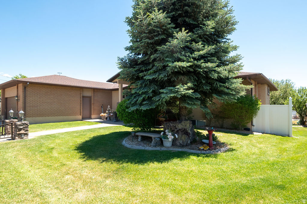 main property photo 99