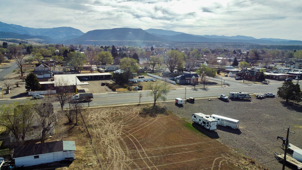 main property photo 9