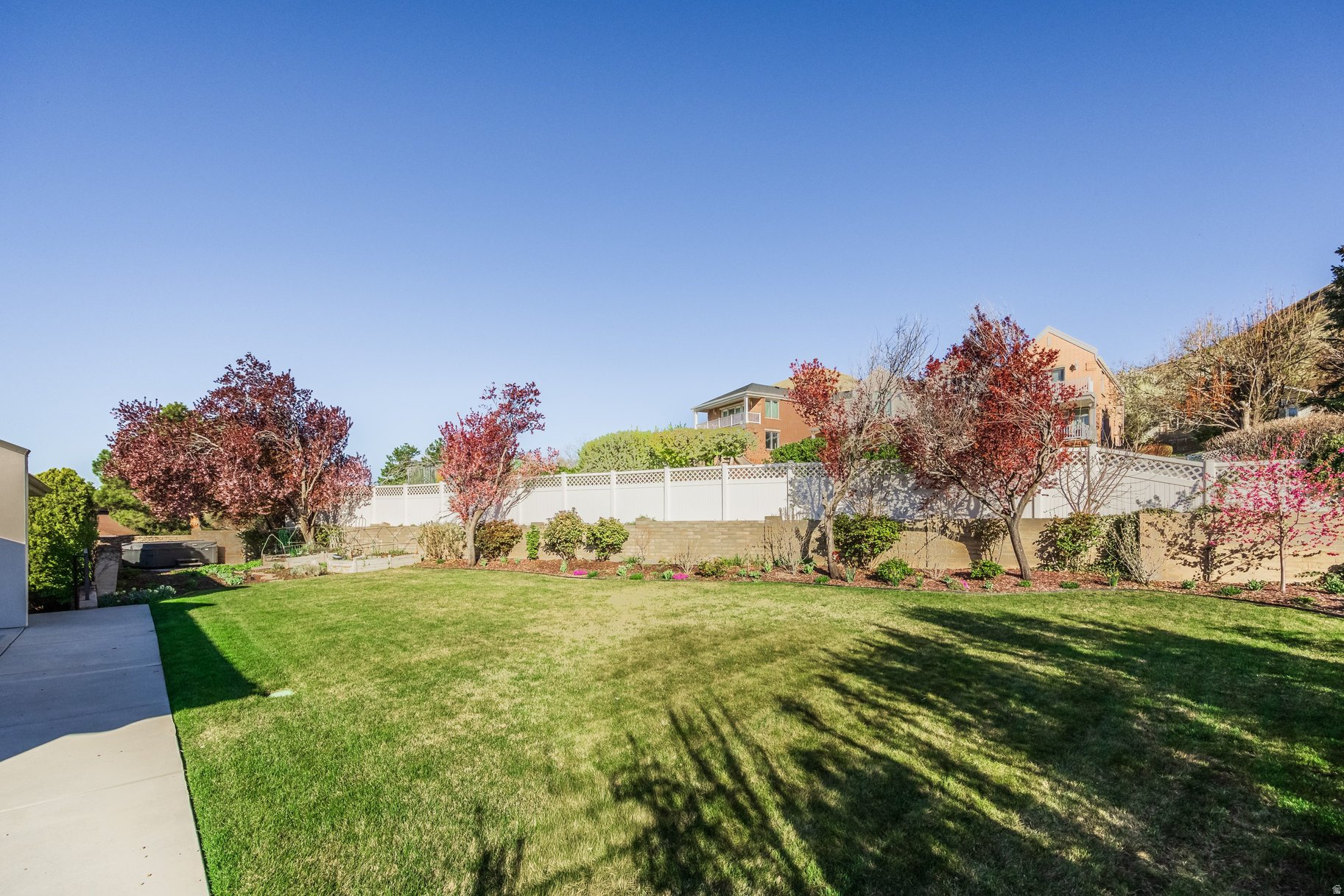 main property photo 60