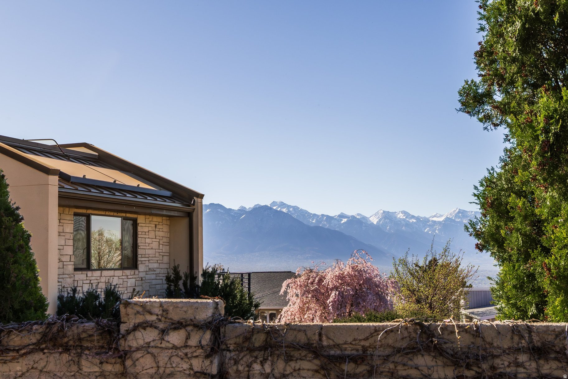 main property photo 66
