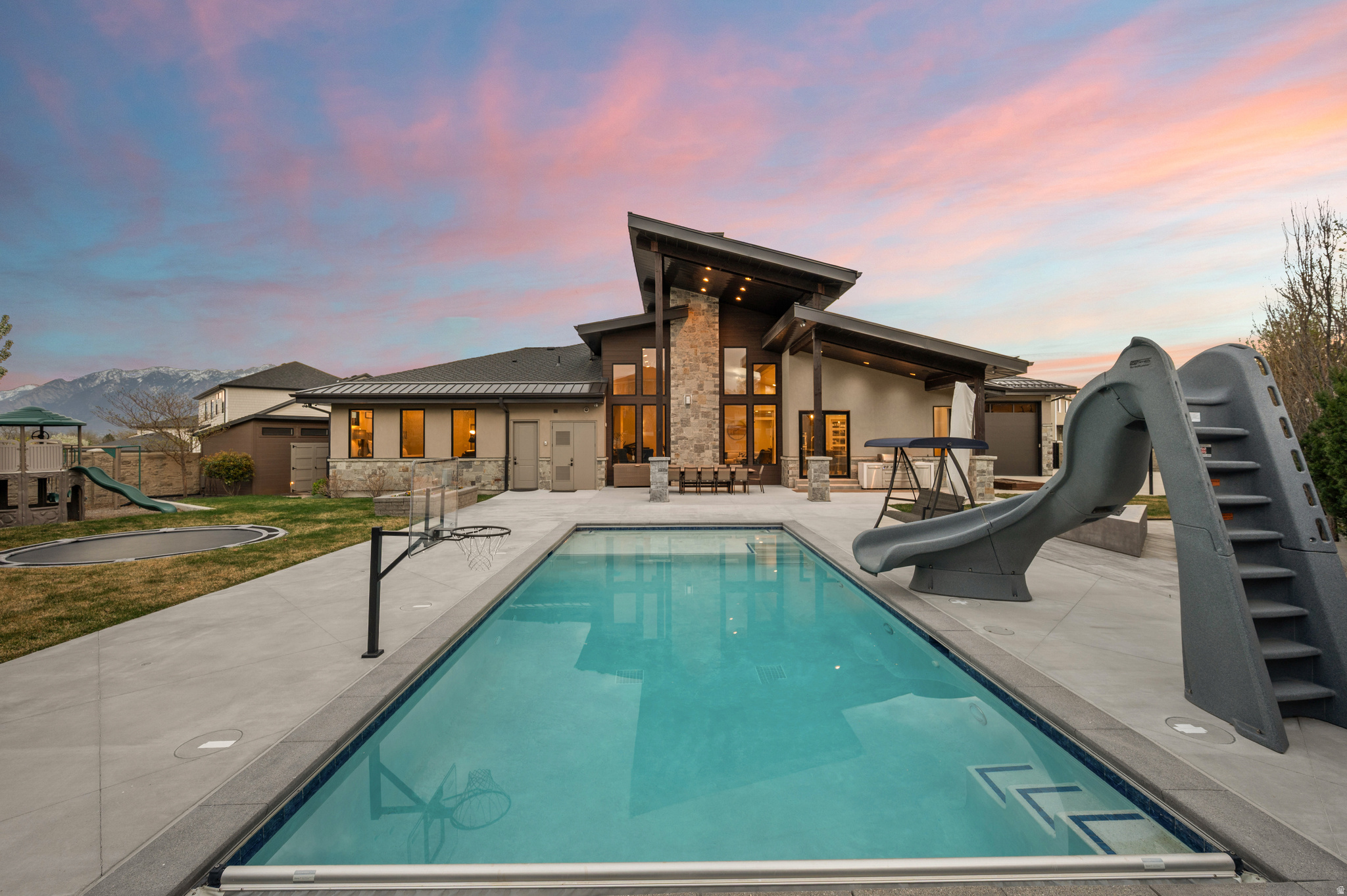 main property photo 60
