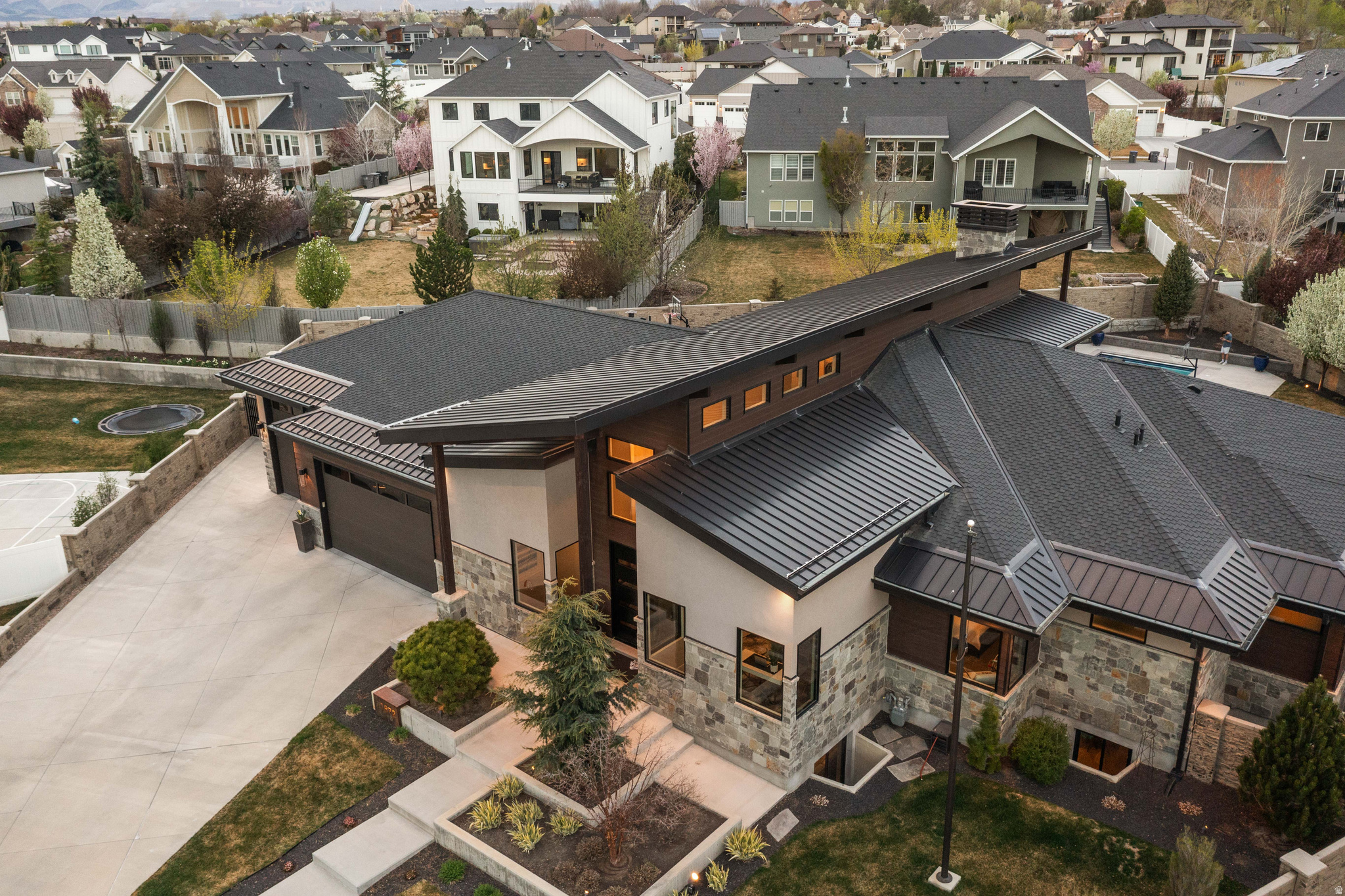 main property photo 77