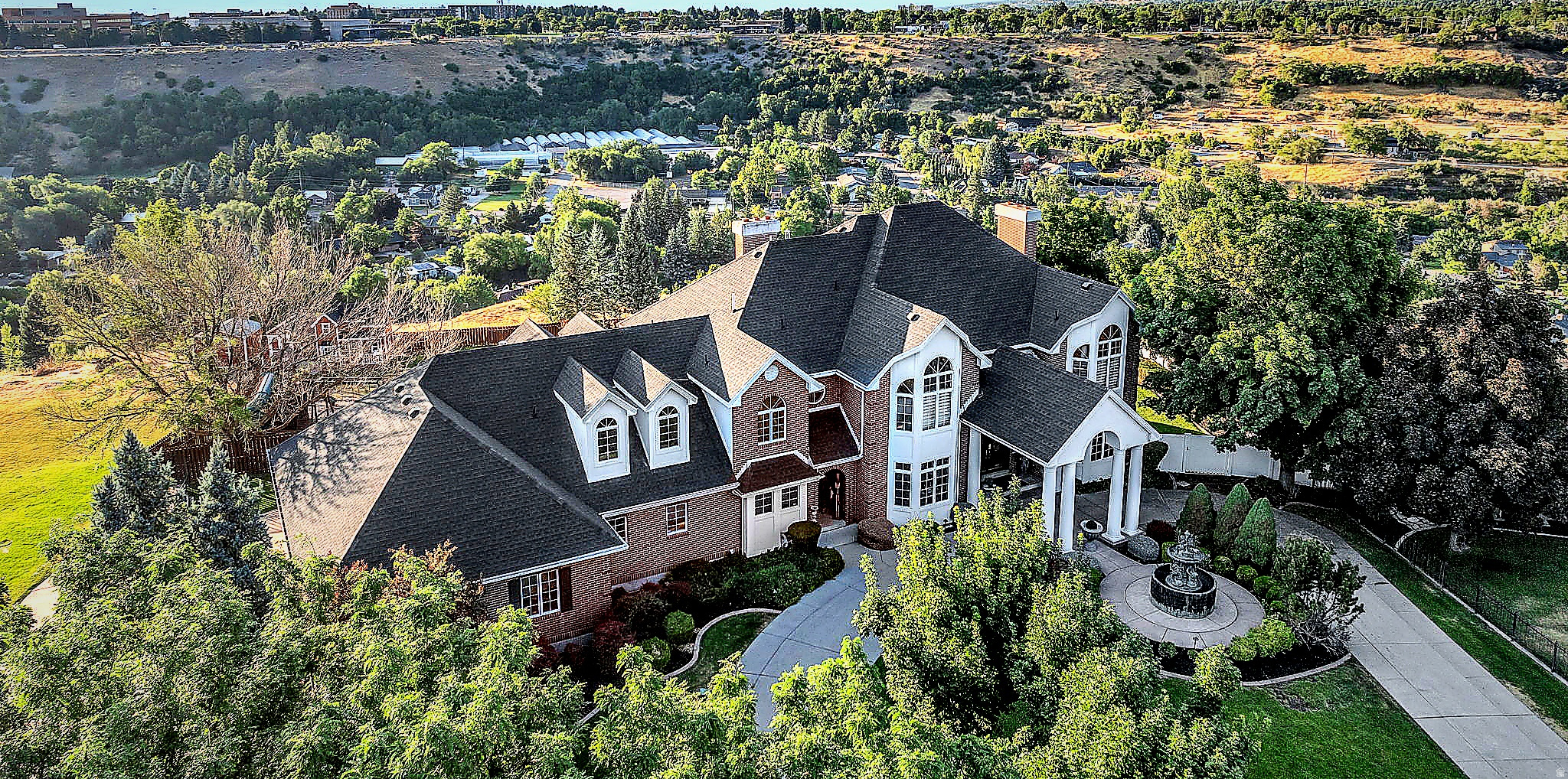 main property photo 9