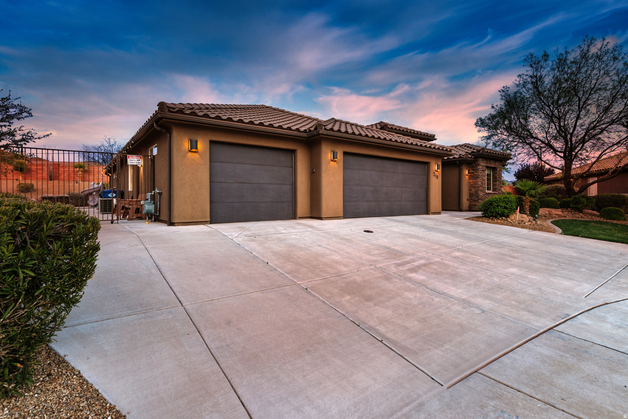 main property photo 47
