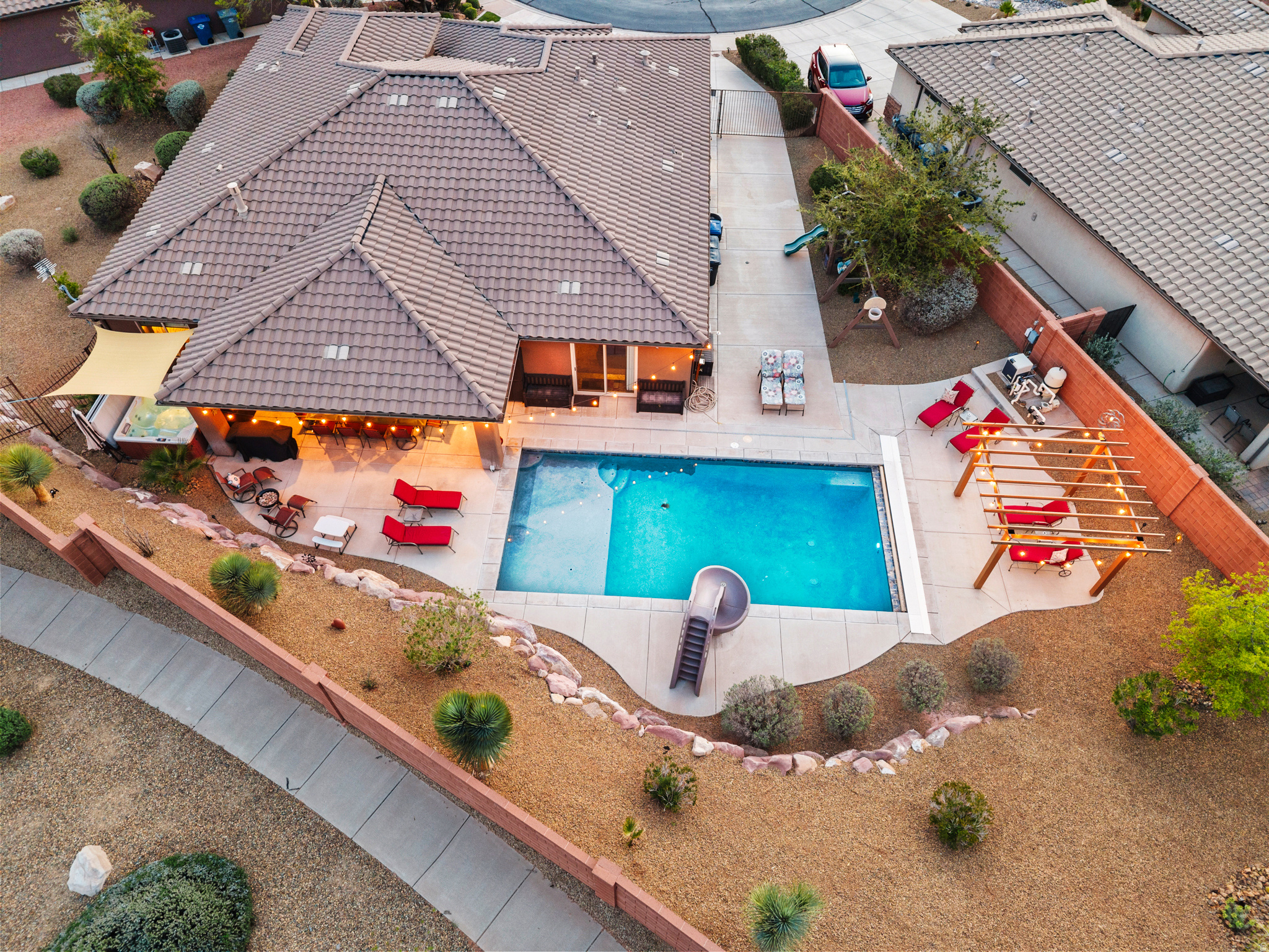 main property photo 48
