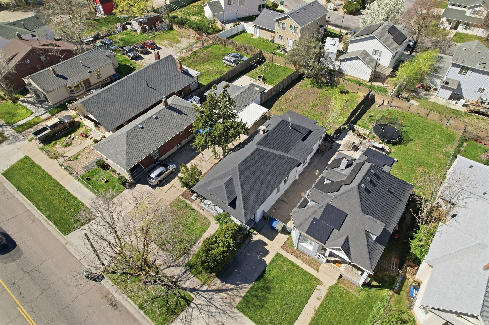 main property photo 45