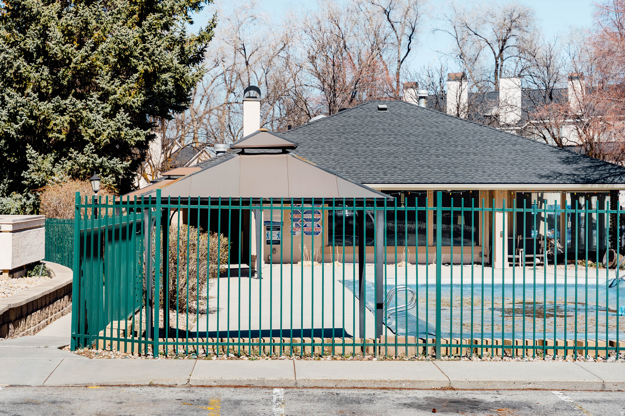 main property photo 16