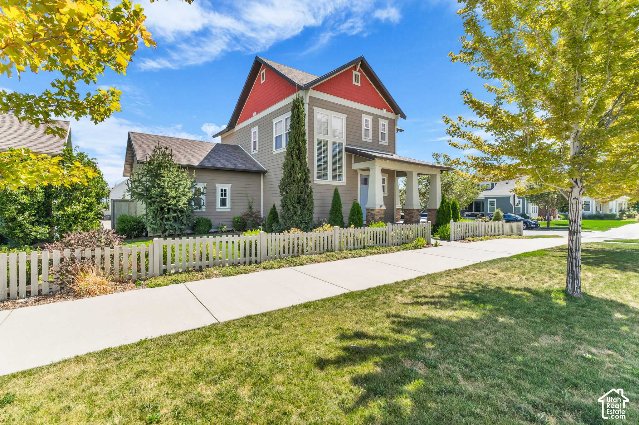 main property photo 47