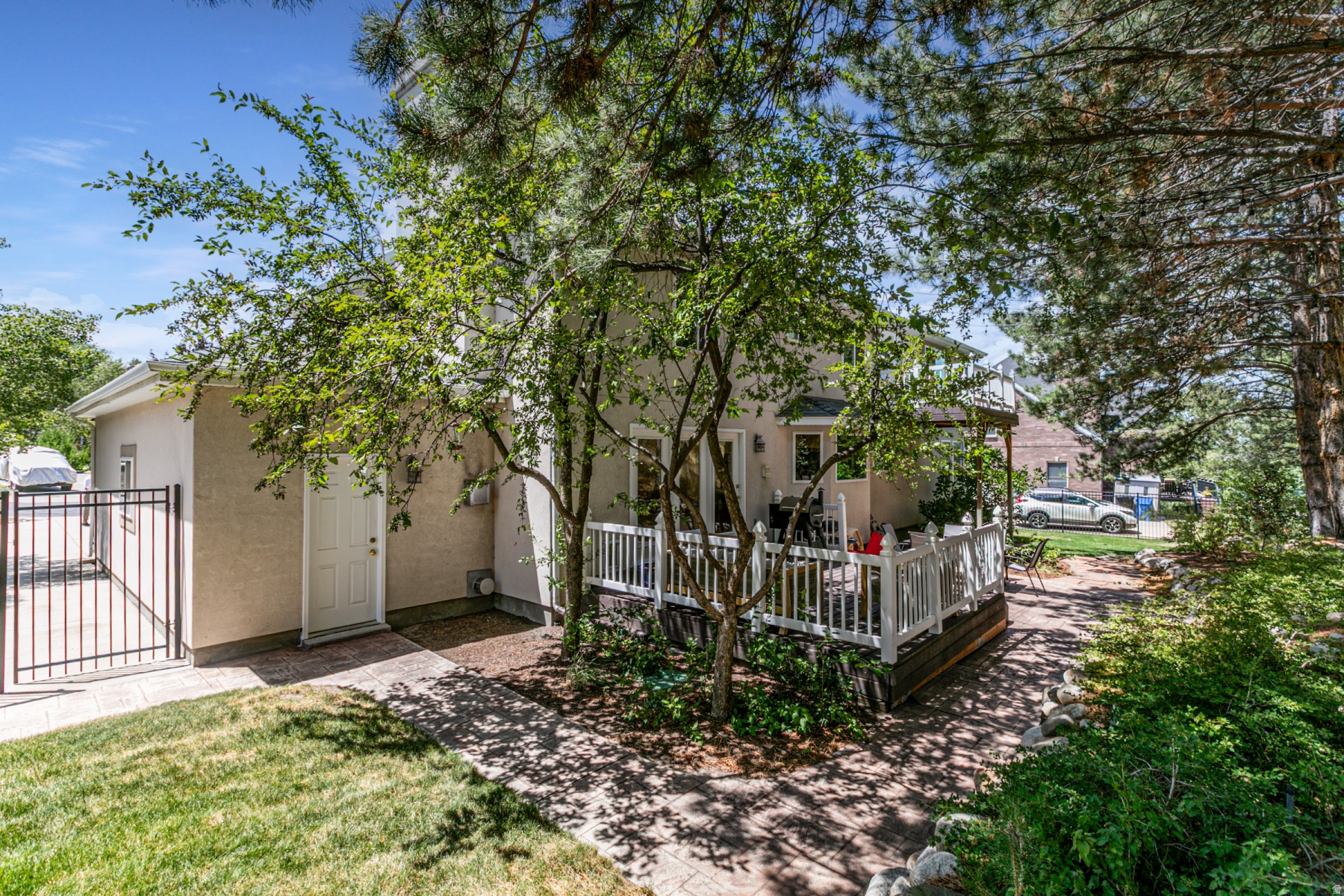 main property photo 43